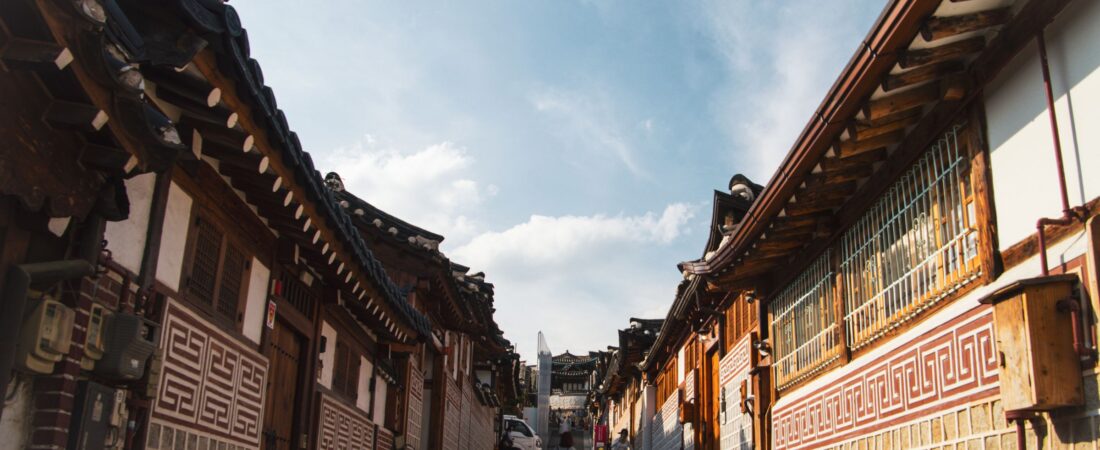 Bukchon Hanok Village (2026): Seoul’s Historic Hanok Neighborhood — Hours, Map & Visitor Rules