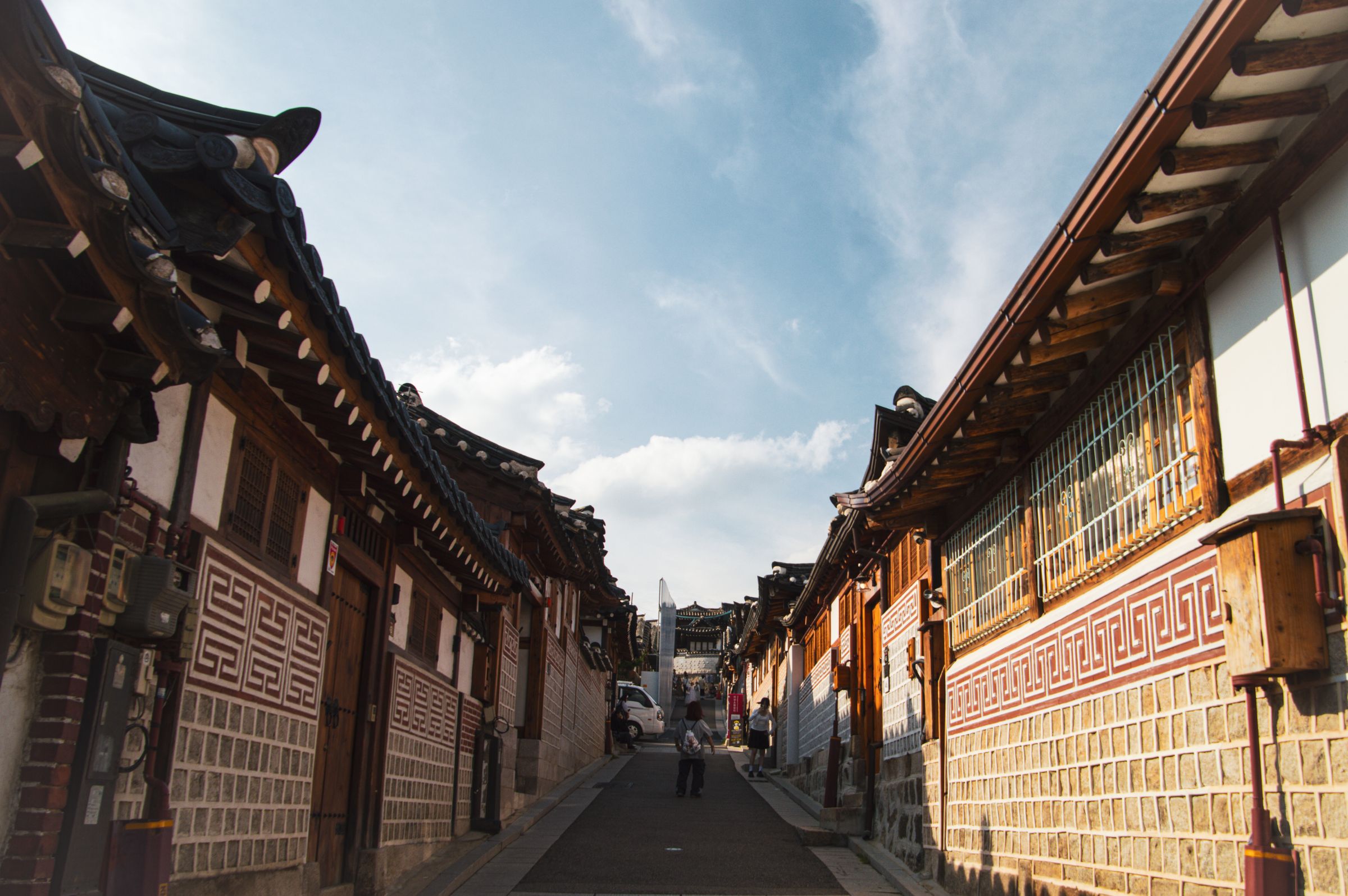 Bukchon Hanok Village (2026): Seoul’s Historic Hanok Neighborhood — Hours, Map & Visitor Rules