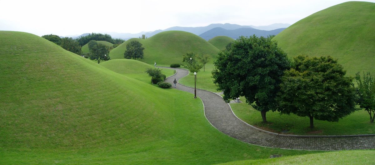 Daereungwon Tombs