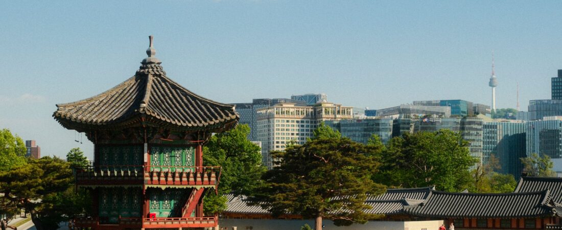 Gyeongbokgung Palace Travel Guide (2026): Tickets, Tips & What to See
