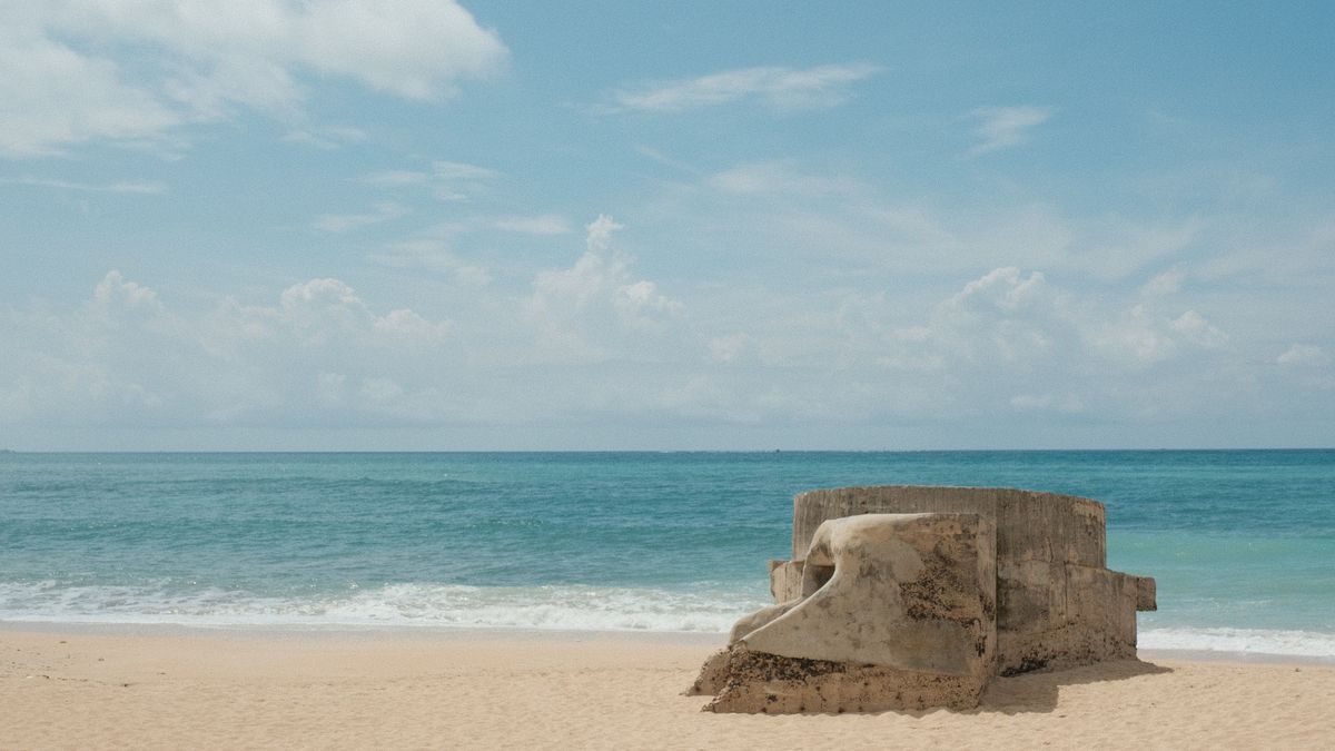 Coastal road leading into Kenting National Park, Pingtung County