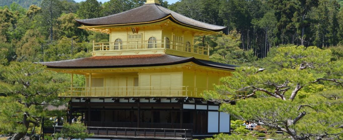 Kinkaku-ji (Golden Pavilion) Travel Guide (2026): Tickets, Access & What to See