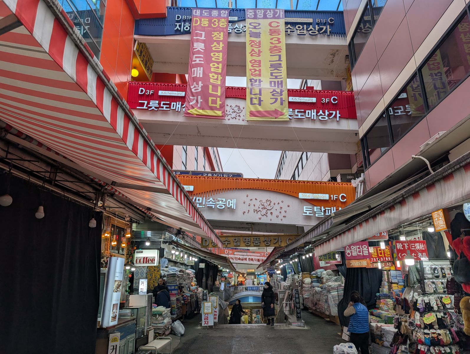 Namdaemun street food trip near Myeongdong, Seoul