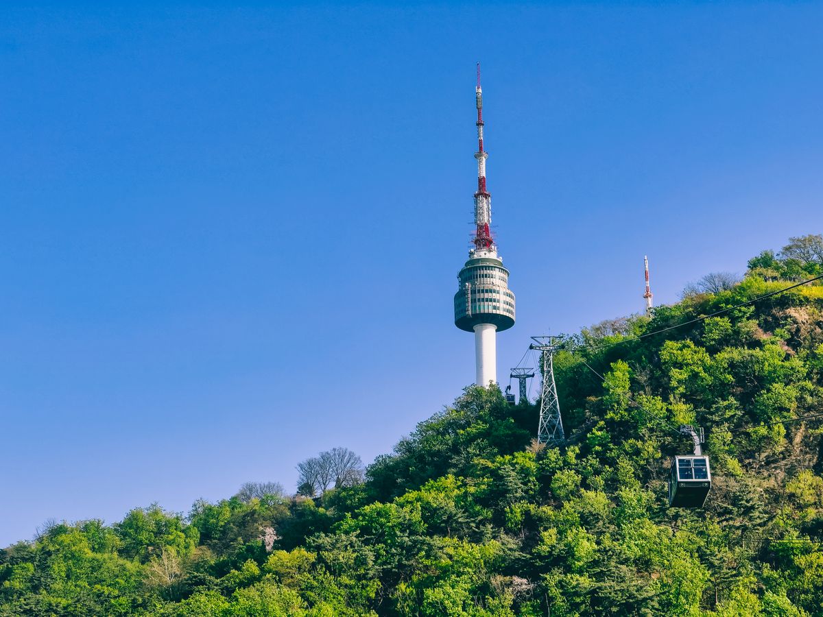 Namsan Cable Car ascending toward N Seoul Tower on a clear day