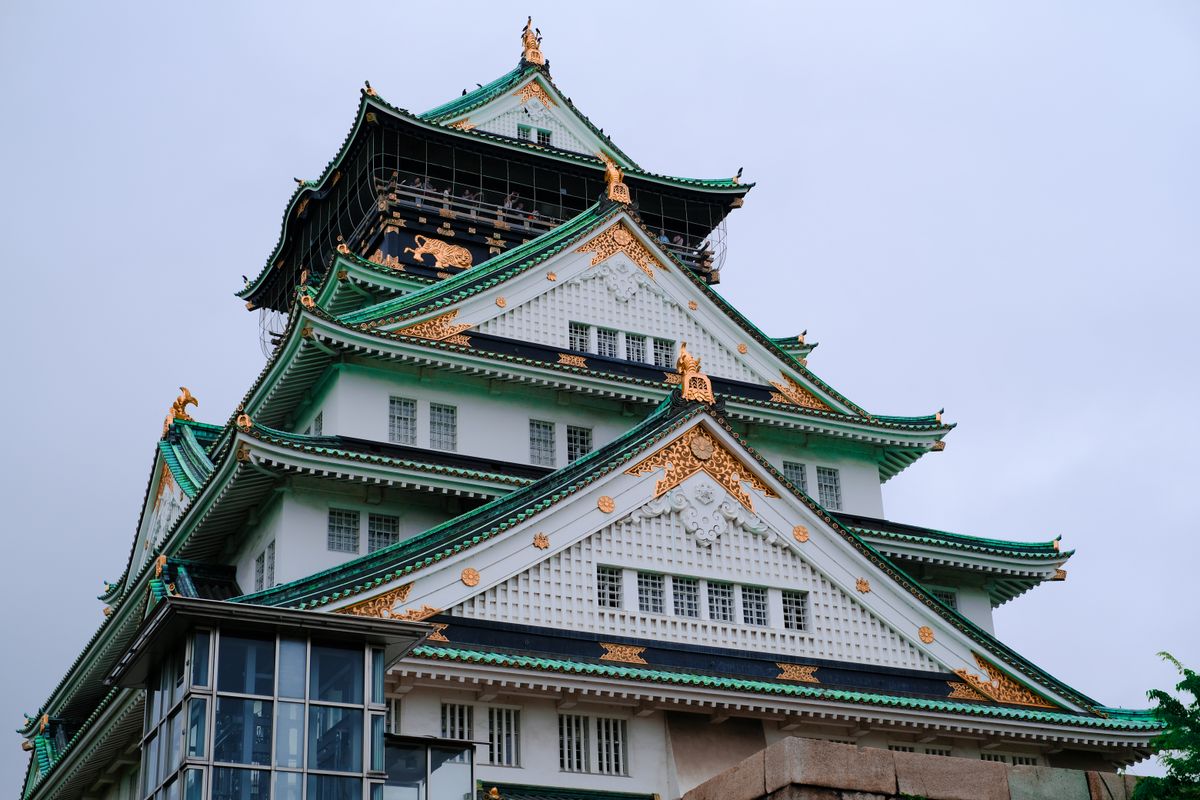 Osaka Castle (2026): Toyotomi Hideyoshi’s Fortress — Tickets, History & What to See
