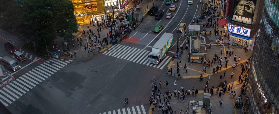 Shibuya Crossing (2026): Tokyo’s Iconic Scramble — Best Viewpoints, History & How to Visit