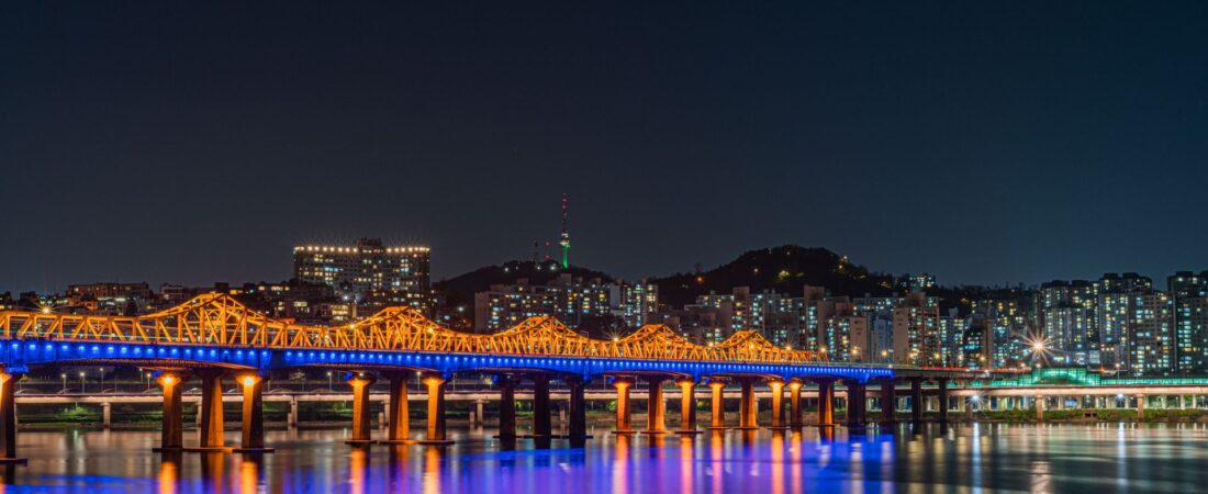 How to Stay Connected in South Korea (2026): eSIM, SIM Cards and Wi-Fi