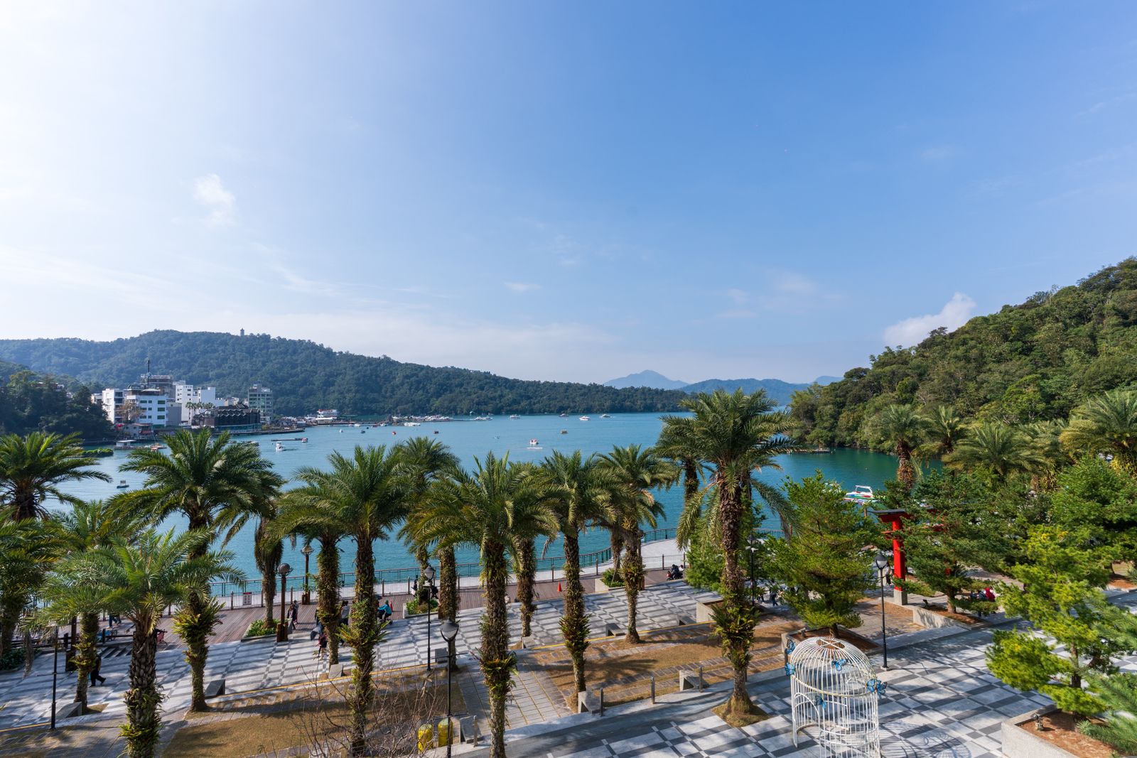 Sun Moon Lake Travel Guide (2026): Tickets, Ropeway & What to See